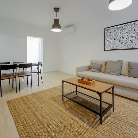Modern Apt Para 6Px En La Plaza De Tirso De Molina Madri Exterior foto